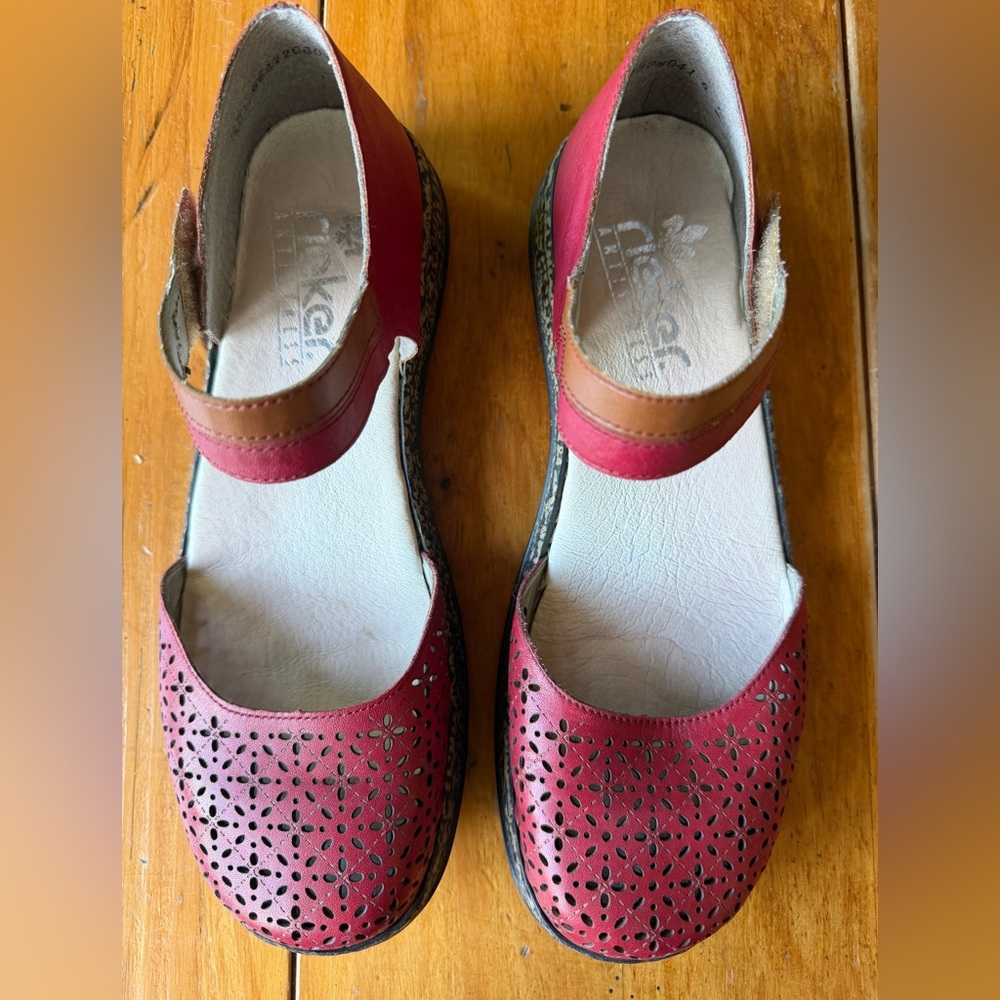 Rieker Red Leather Sandals - Size 40 - Excellent condition